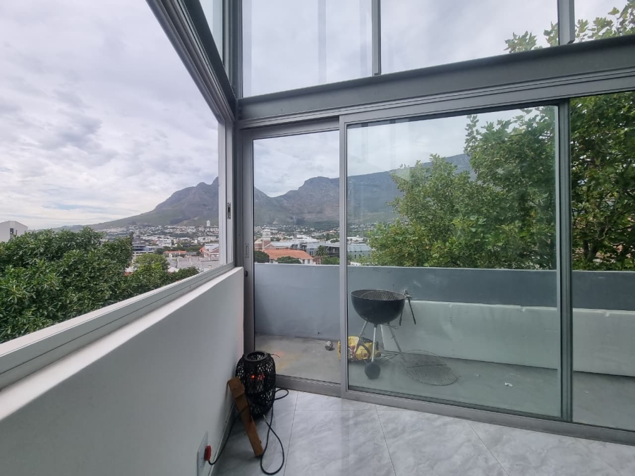 To Let 2 Bedroom Property for Rent in Tamboerskloof Western Cape